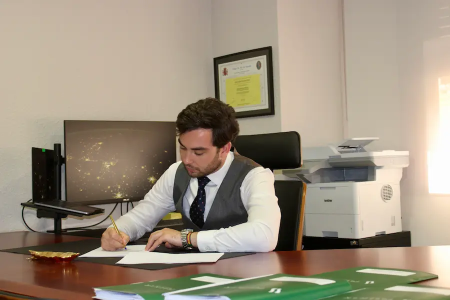 ley relacionado con derecho laboral
